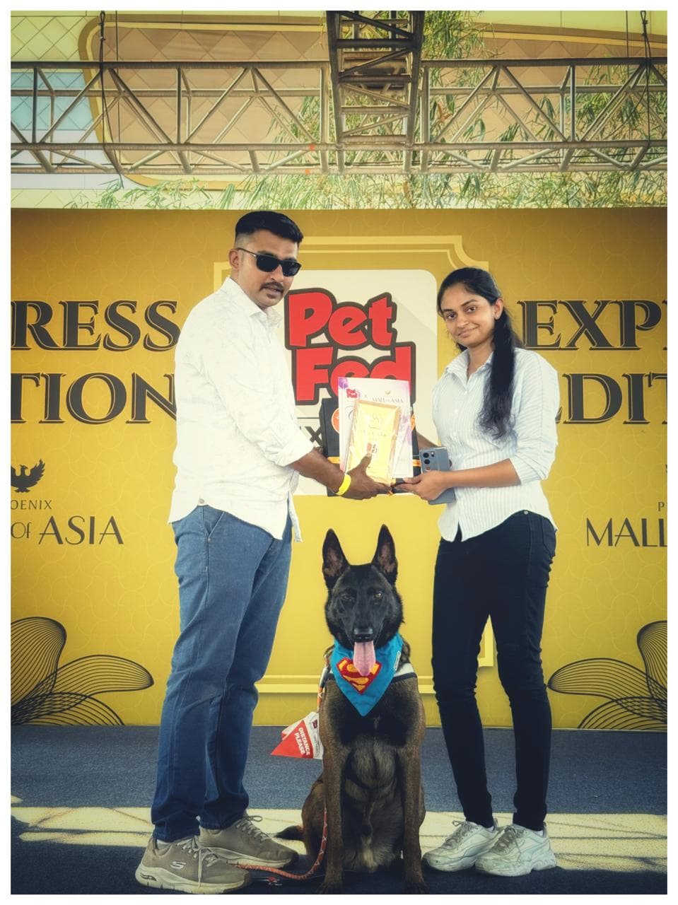 Winner's trophy at the Pet Fed Express Edition